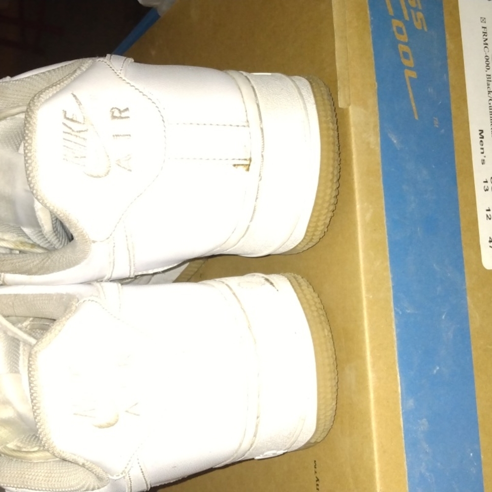 Air force one shoes with gum bottom
